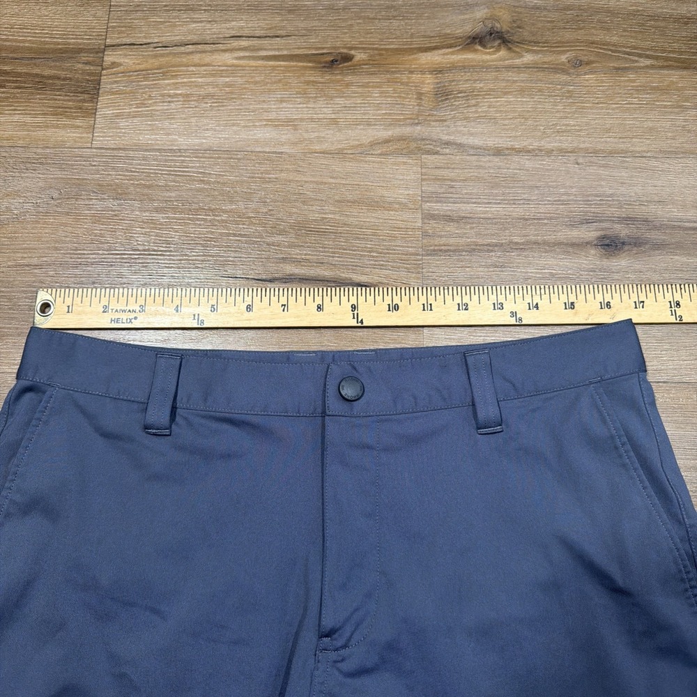 Rhone Men's Size 33 X 6" Inseam Commuter Short Flex Knit Gray Stretch - Picture 8 of 10